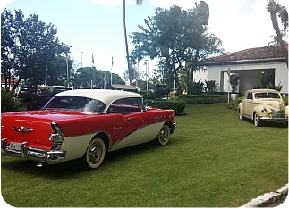Aluguel de carros para eventos e filmagens - RR Aluguel de Carros